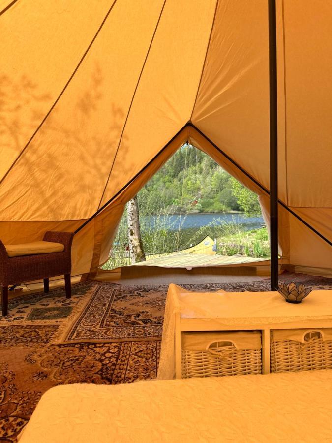 Glamping On Idyllic Lake, Paddle Boards & Rowboat Porsgrunn Exteriör bild