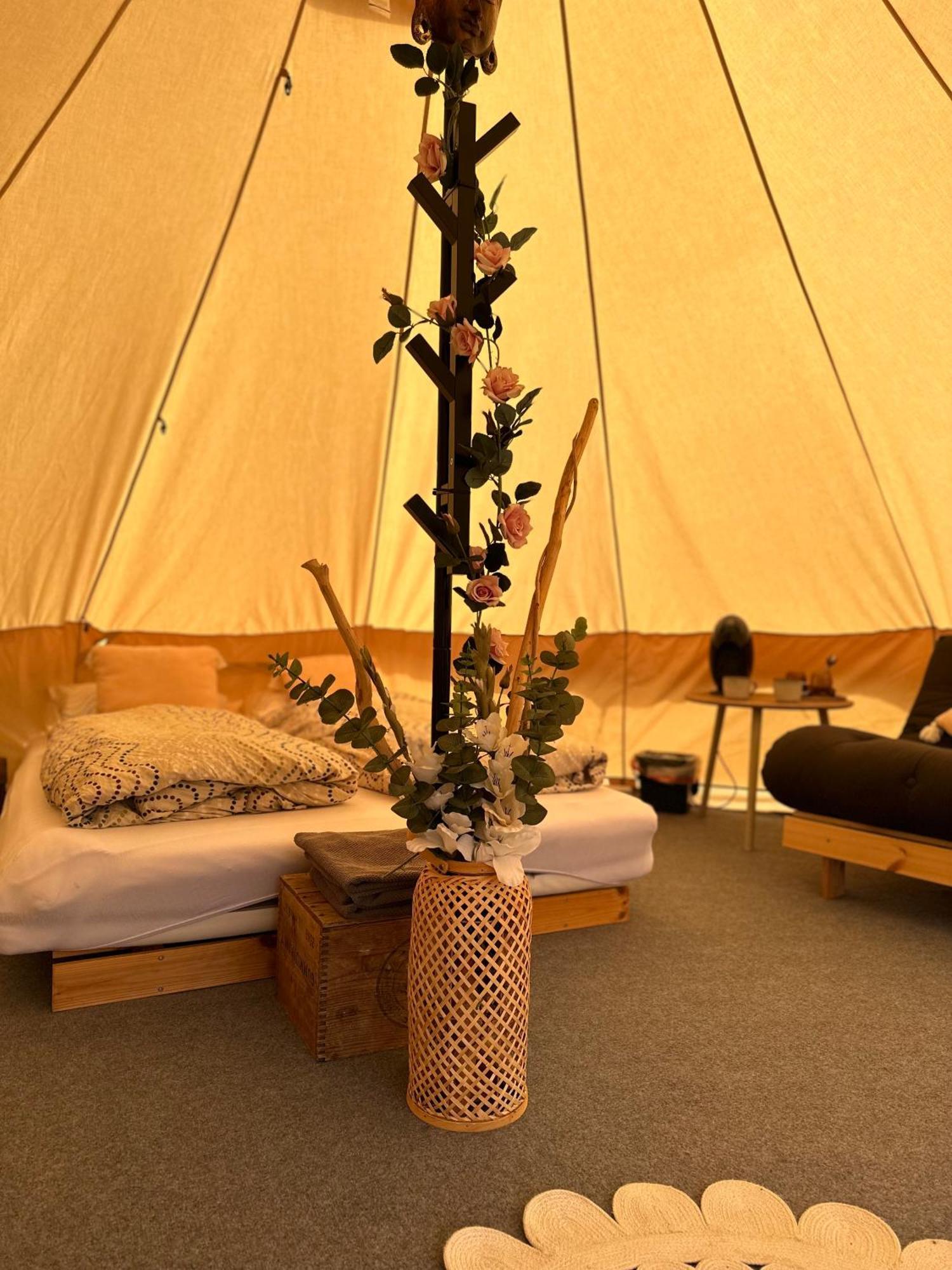 Glamping On Idyllic Lake, Paddle Boards & Rowboat Porsgrunn Exteriör bild