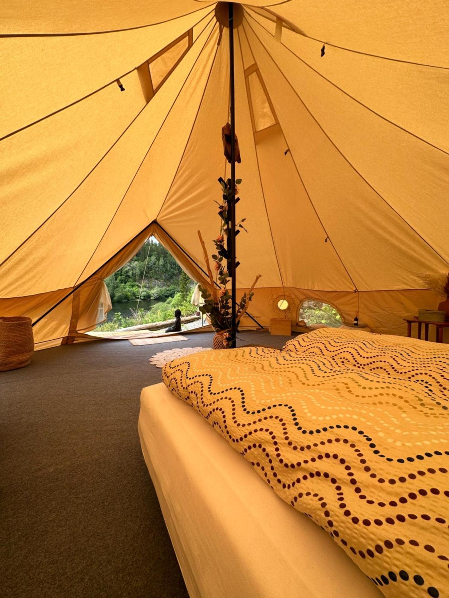 Glamping On Idyllic Lake, Paddle Boards & Rowboat Porsgrunn Exteriör bild